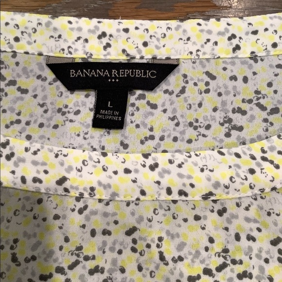 Banana Republic Blouse- Size L - Last Chance! - Picture 2 of 4